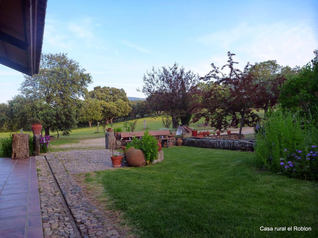 Casa Rural El Roblon Sartajada Exteriör bild