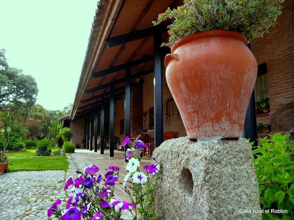 Casa Rural El Roblon Sartajada Exteriör bild